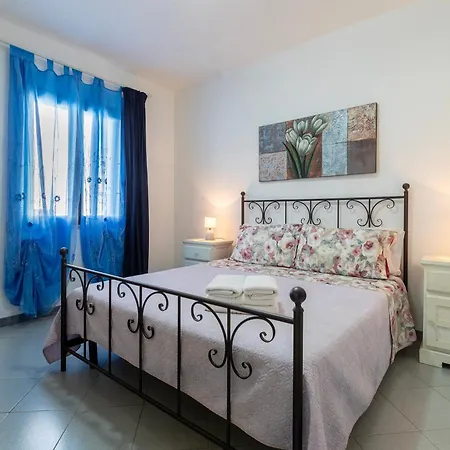 La Casa Di Rosa Trinità dʼAgultu